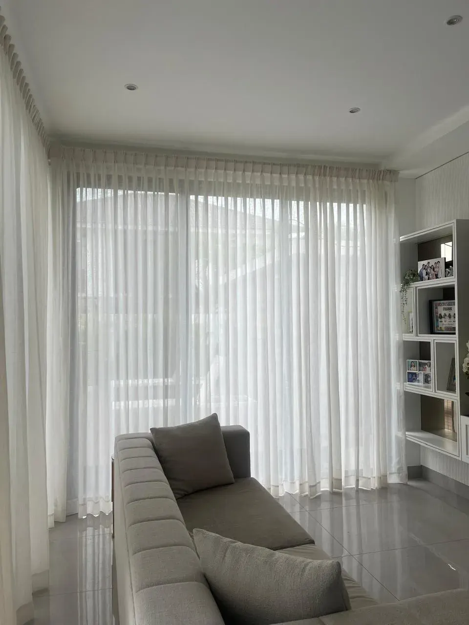 Luz Natural con un Toque de Elegancia